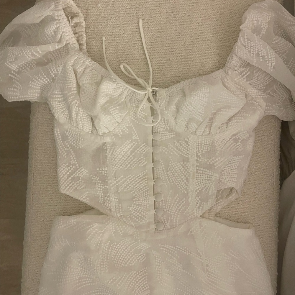 Sabo Skirt White Lace Long Sleeve Dress
